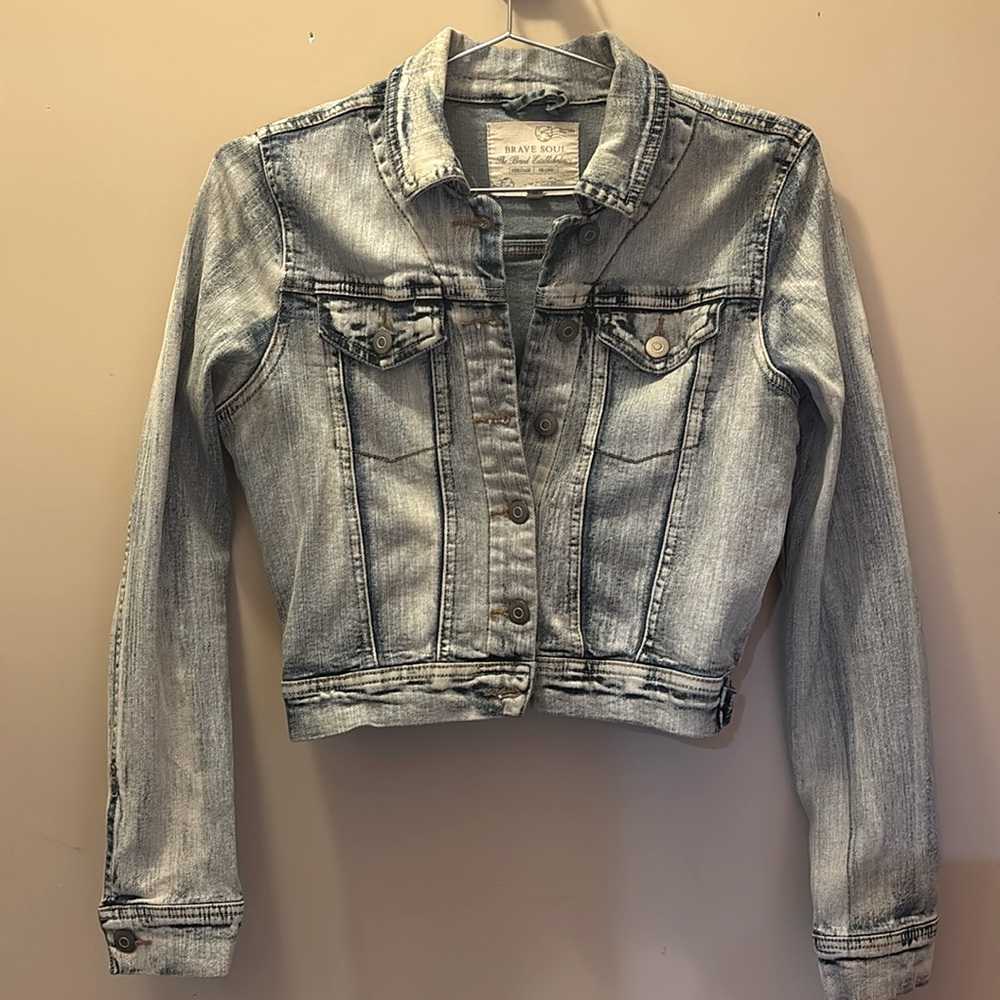 DISTRESSED ACID WASH CROPPED JEAN JACKET